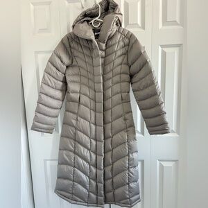 Patagonia Downtown Down Long Winter Parka in Champagne